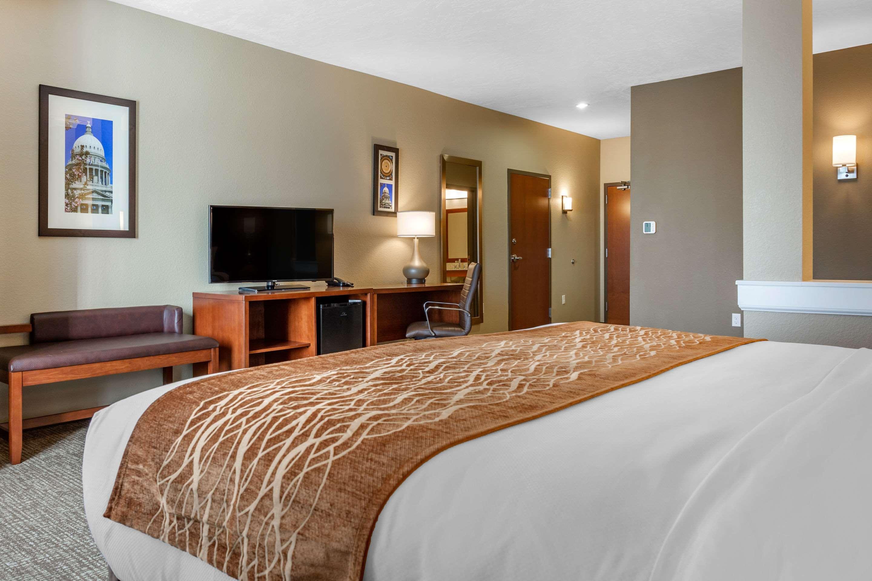 Comfort Inn & Suites Boise Airport מראה חיצוני תמונה