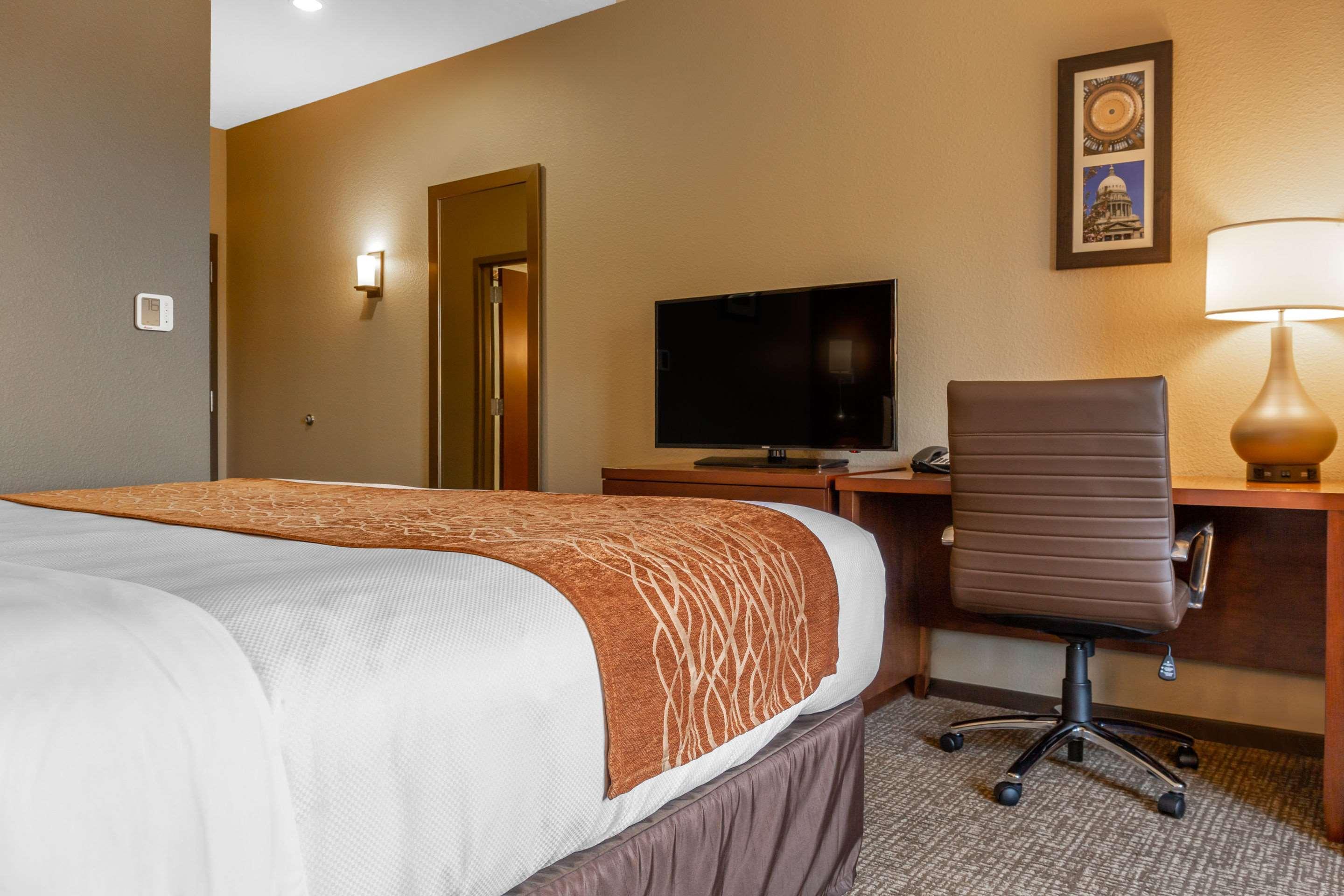 Comfort Inn & Suites Boise Airport מראה חיצוני תמונה